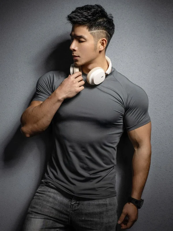2024 New men's T-shirt Sports leisure running gym exercise training elastic quick drying short sleeve T-shirt men's top - Image 6